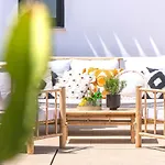 Mas Tranquila - A Stylish With Pool 150 M From The