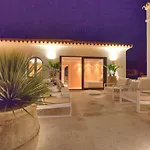 Villa Mas Tranquila - A Stylish With Pool 150 M From The Conil De La Frontera