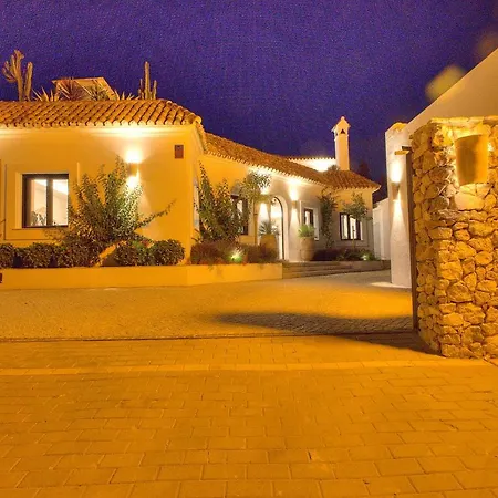 Mas Tranquila - A Stylish With Pool 150 M From The Conil De La Frontera