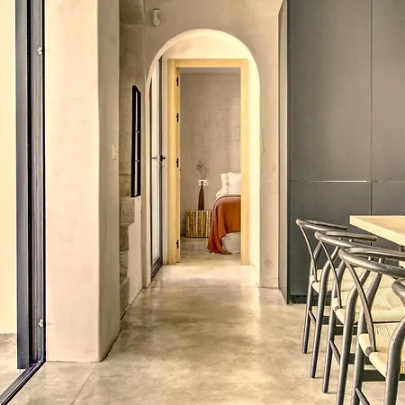 Βίλα Mas Tranquila - A Stylish With Pool 150 M From The