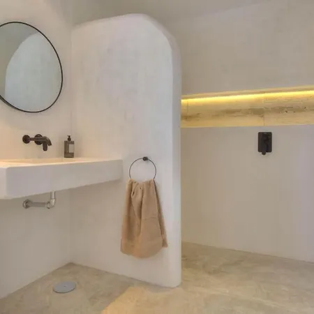 Mas Tranquila - A Stylish With Pool 150 M From The * Conil De La Frontera