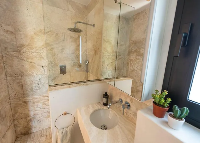 别墅 Mas Tranquila - A Stylish With Pool 150 M From The
