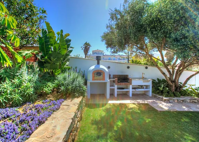 Villa Mas Tranquila - A Stylish With Pool 150 M From The Conil De La Frontera