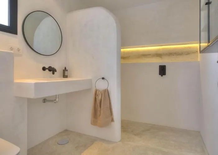 Mas Tranquila - A Stylish With Pool 150 M From The * Conil De La Frontera