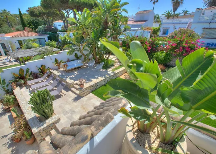 Mas Tranquila - A Stylish With Pool 150 M From The * Conil De La Frontera